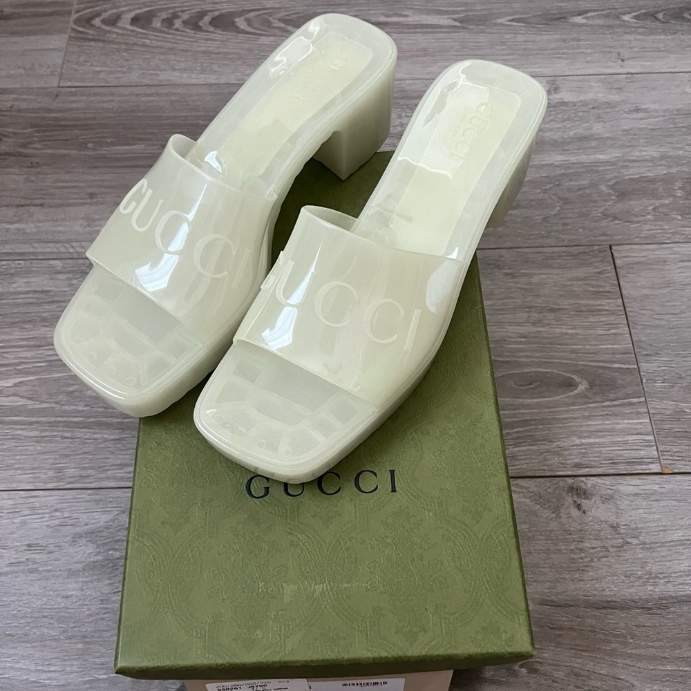 GUCCI SANDALS - Picture 3 of 8